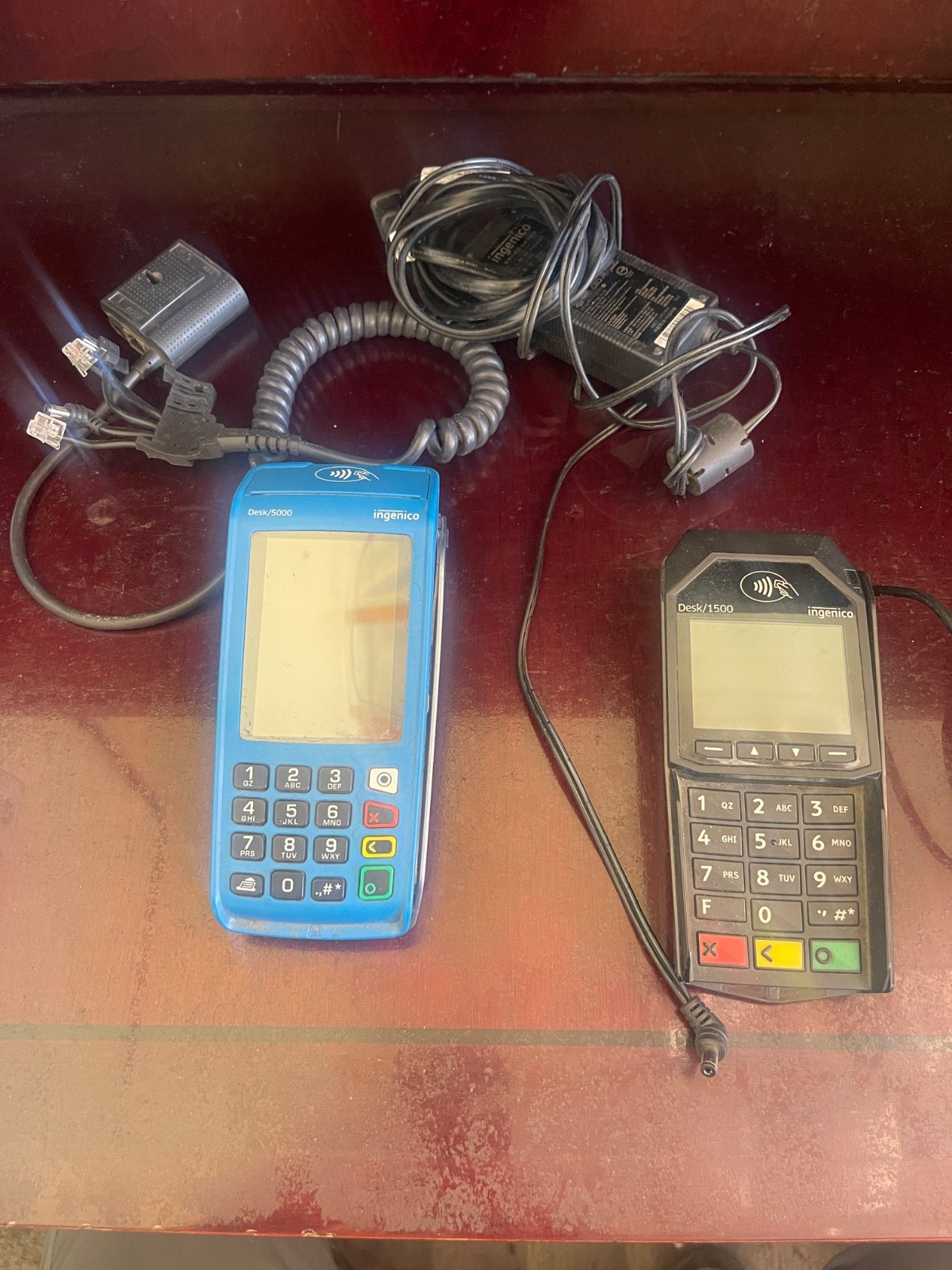 Desk 5000 ingenious Credit Card Terminal