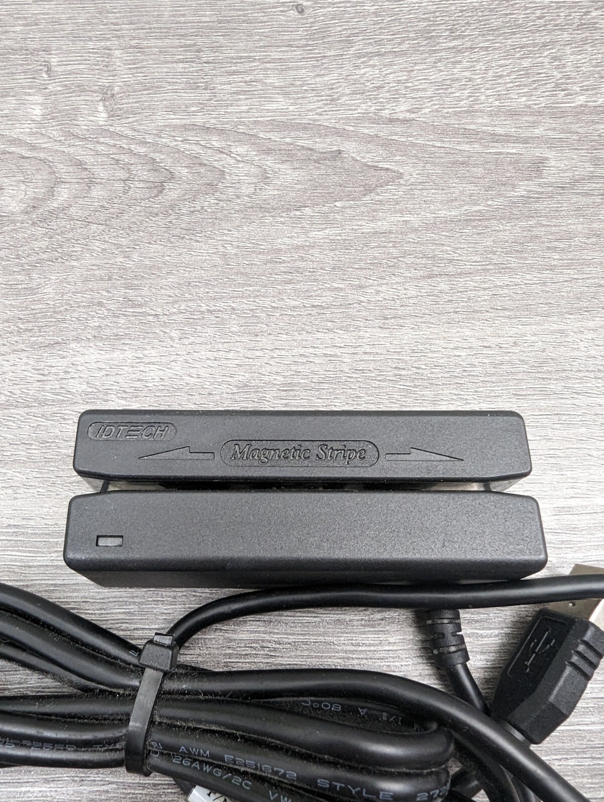 IdTech MiniMag II Magnetic Stripe Reader USB IDTIDMB-334112B