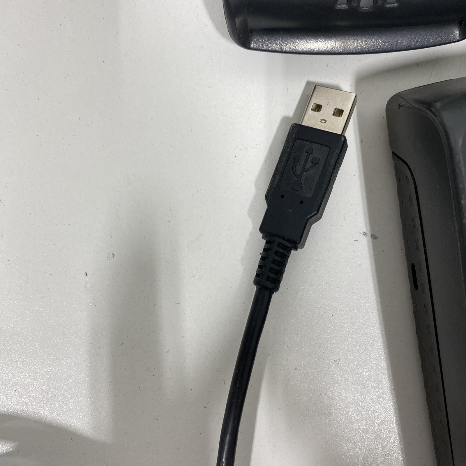 INGENICO IPP320 POS CREDIT CARD READER IPP320-01T1358A Lot of 9 w/ USB cables