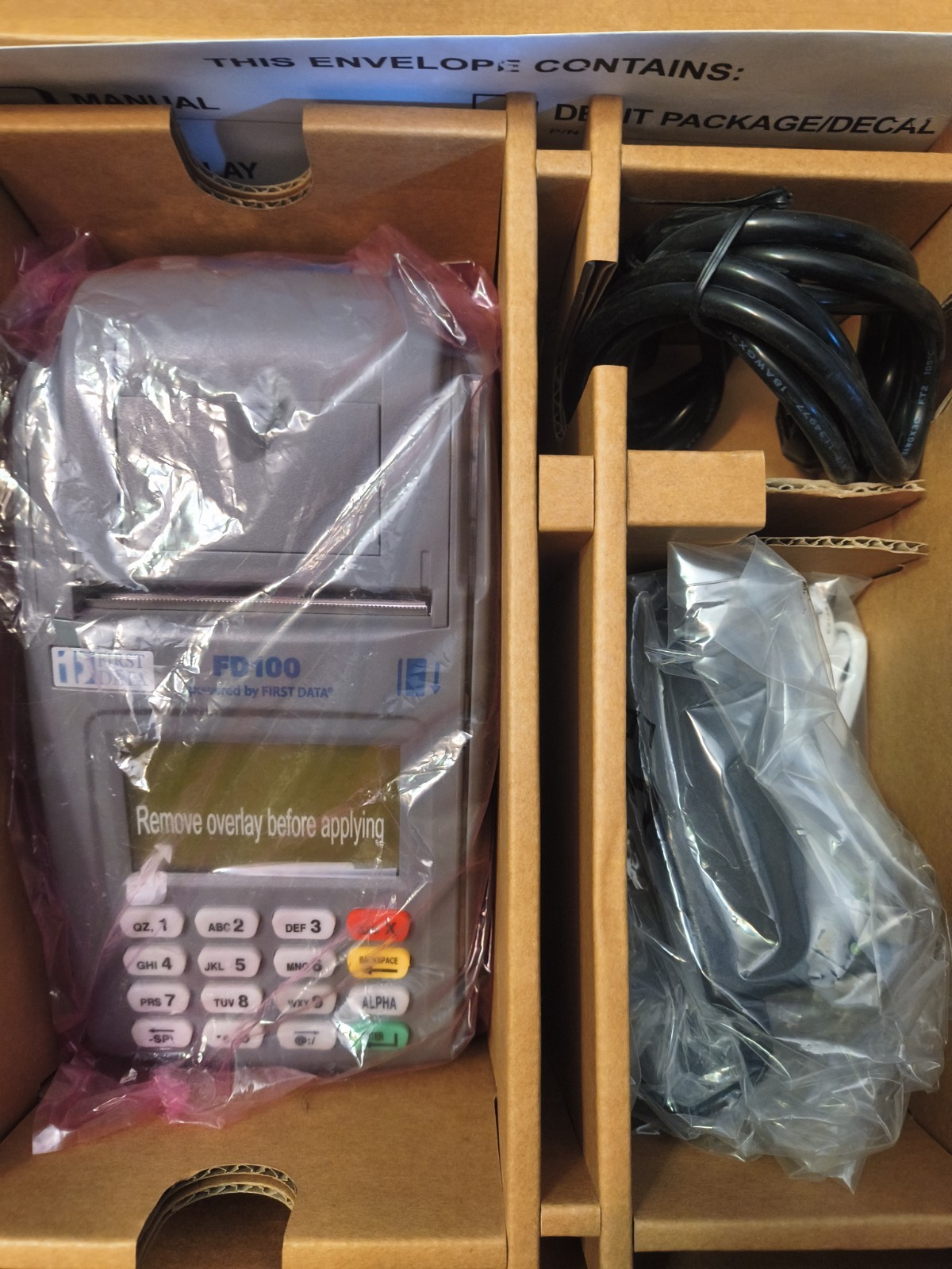 Brand New First Data FD-100 Credit Debit Card Terminal POS 001078064
