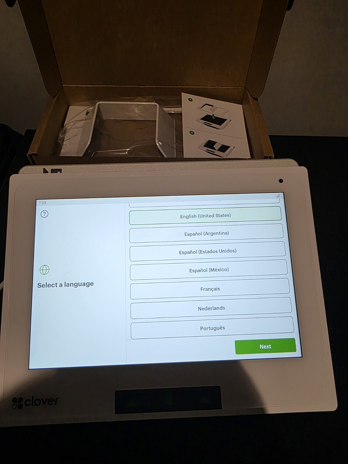 Clover Mini Wifi C300 – Card Reader / POS Point of Sale System And Cash Drawer