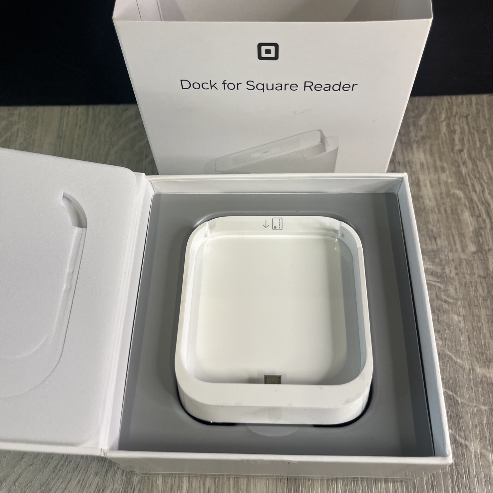 Square A-SKU-0120 Dock for Square Reader Contactless Credit Card Reader Open Box