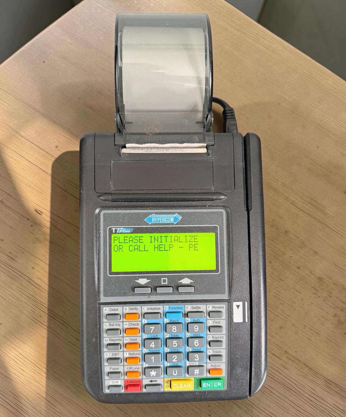 Hypercom T7 Plus Credit Card Terminal POS Reader w/ Power Adapter & Manual