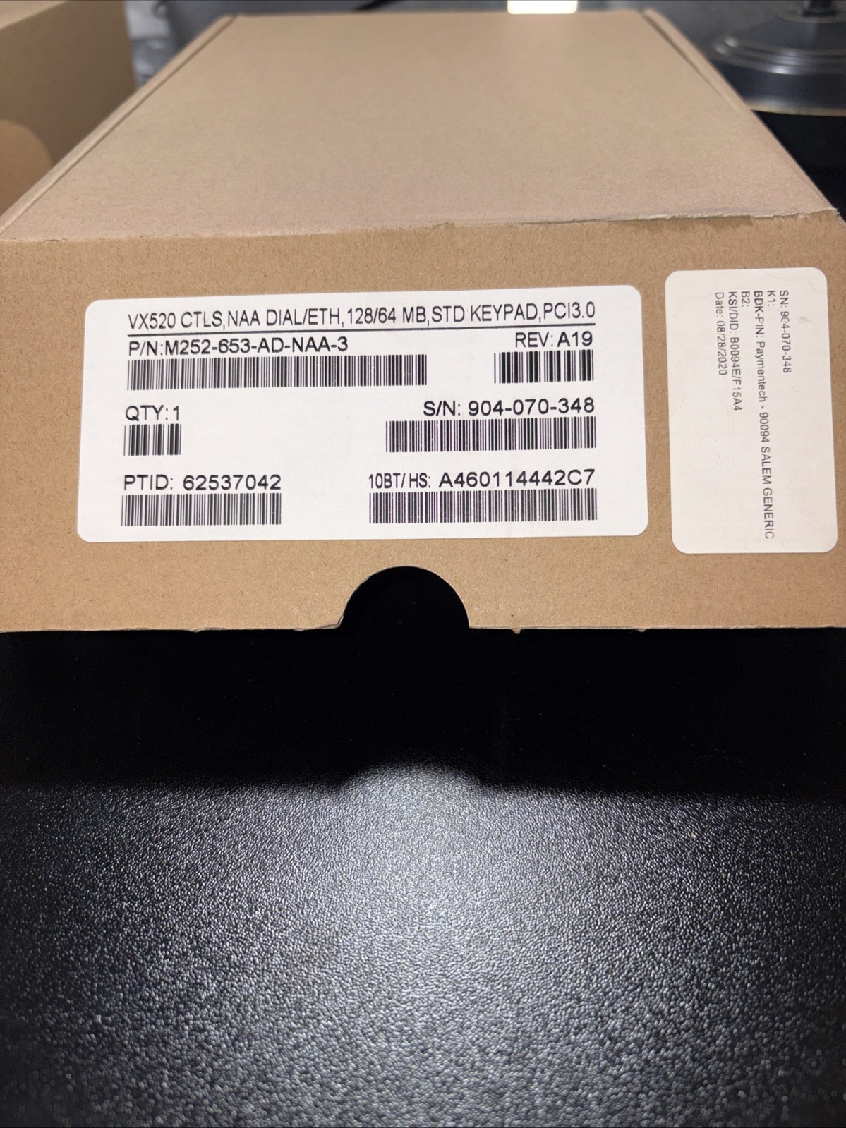VeriFone VX 520 CTLS M252-653-AD-NAA-3 NEW!