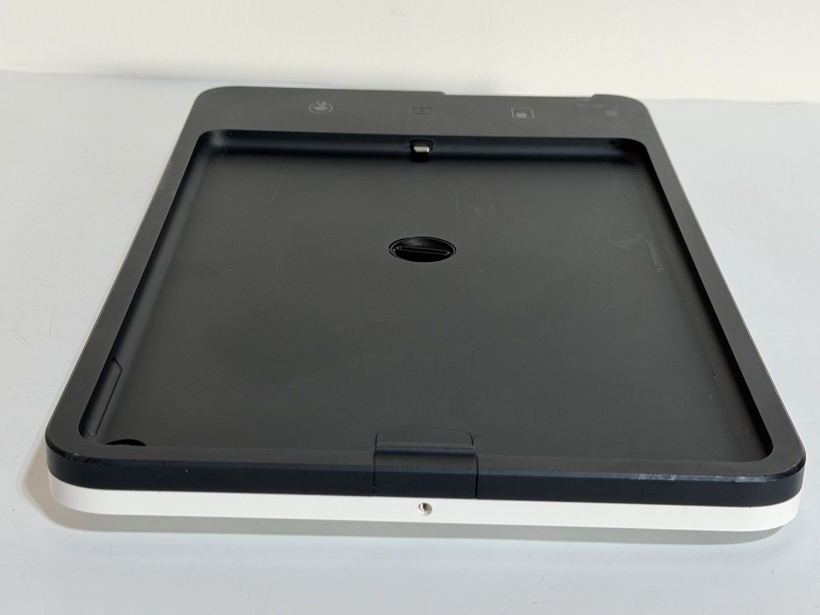 Square POS Stand for iPad SPH1-01 – Black No Cords