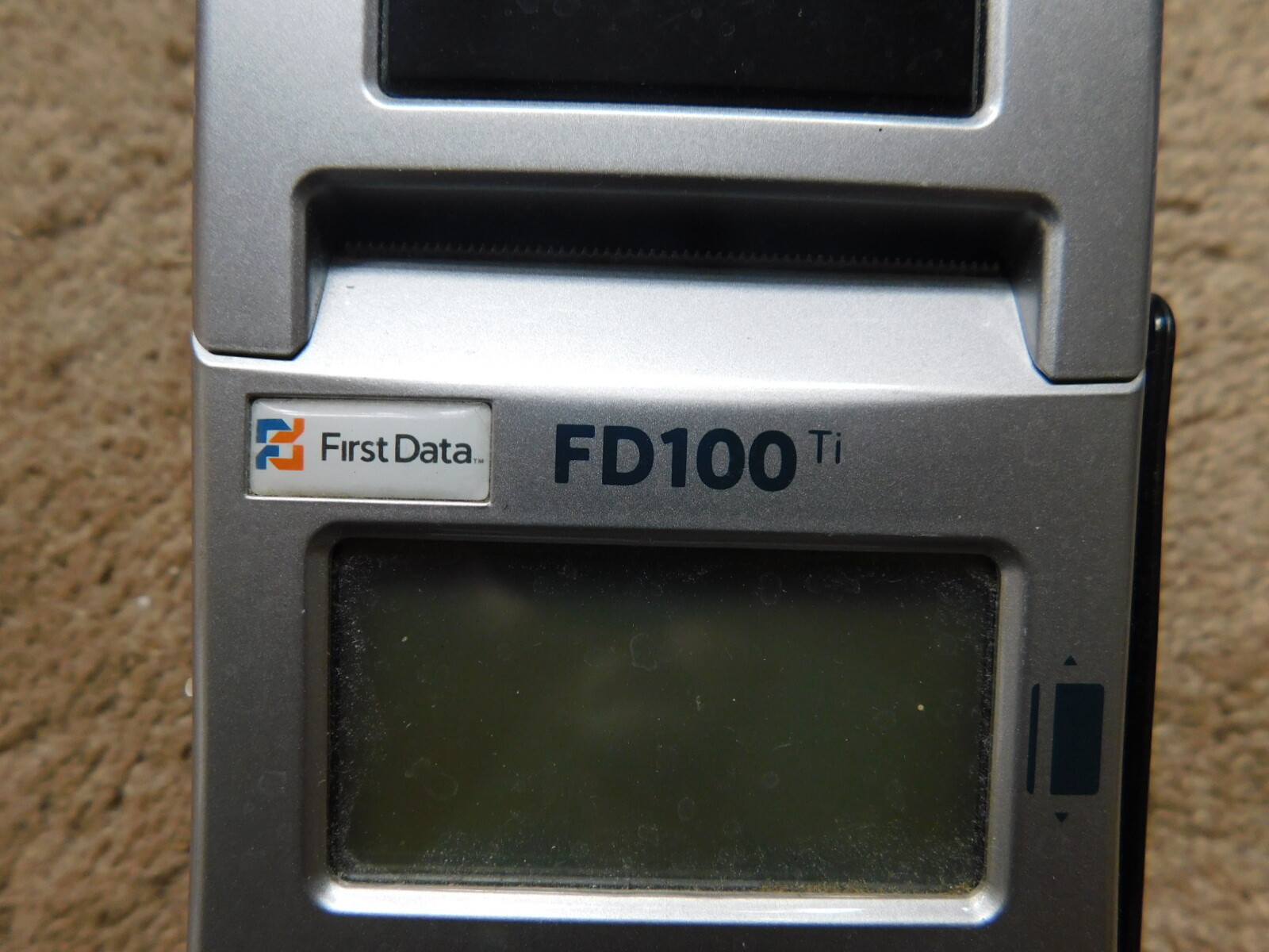 First Data FD100Ti POS Credit/Debit Card Terminal – No cords