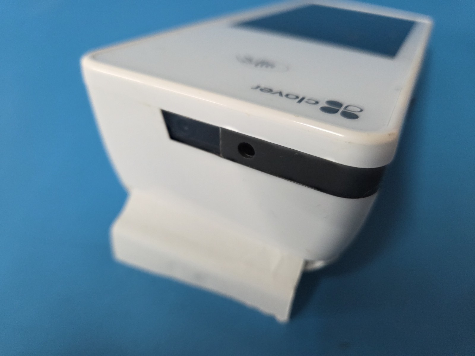 2 Clover Flex LTE C401U Wireless Credit Card Processor POS w/ Skin & Dock
