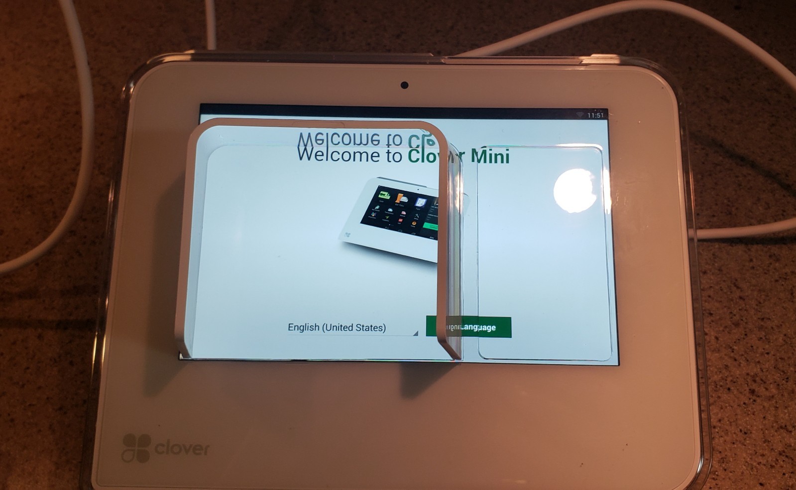 Clover Mini C300 Wi-Fi POS Terminal Flawless Used Once w/accessories