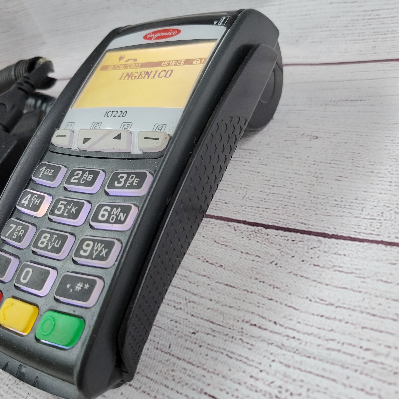 Ingenico ICT220 Credit card , debit Terminal And Emv/Chip Reader