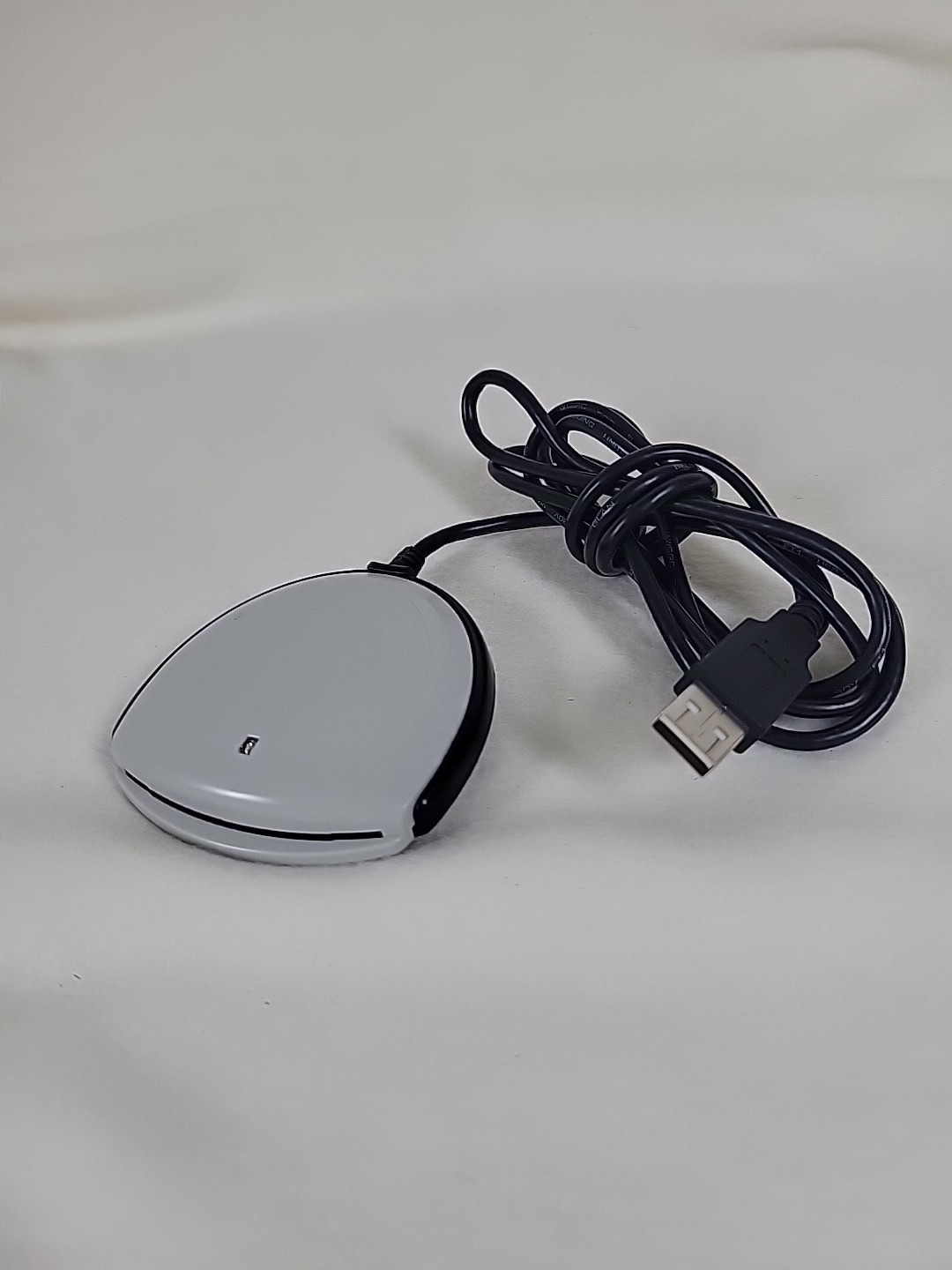 Identiv SCR3310v2.0 USB Smart Card Reader (USB C) USB C