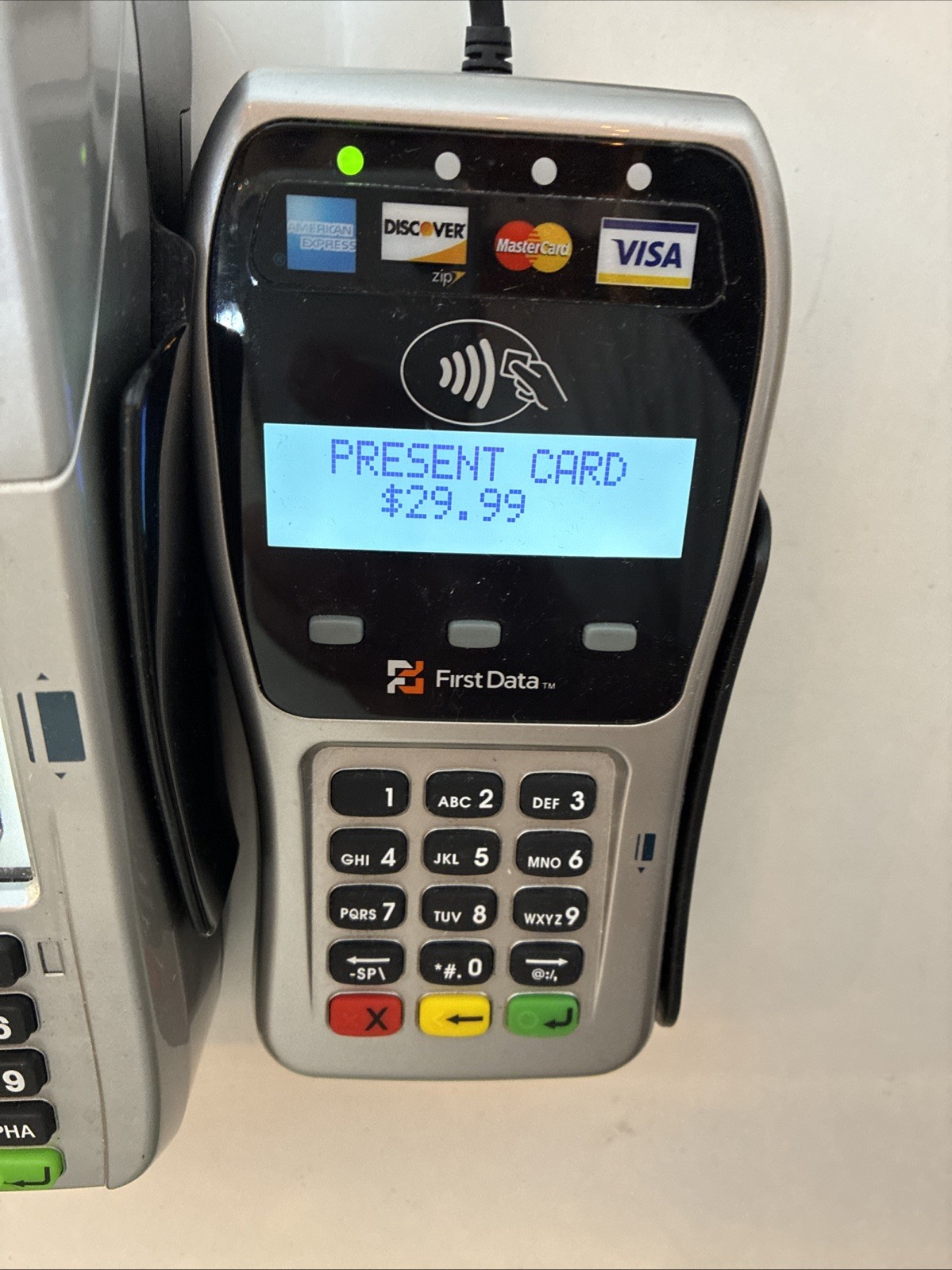 First Data FD130 Duo and FD-35 PIN Pad Credit Debit Card POS Terminal FD130Duo