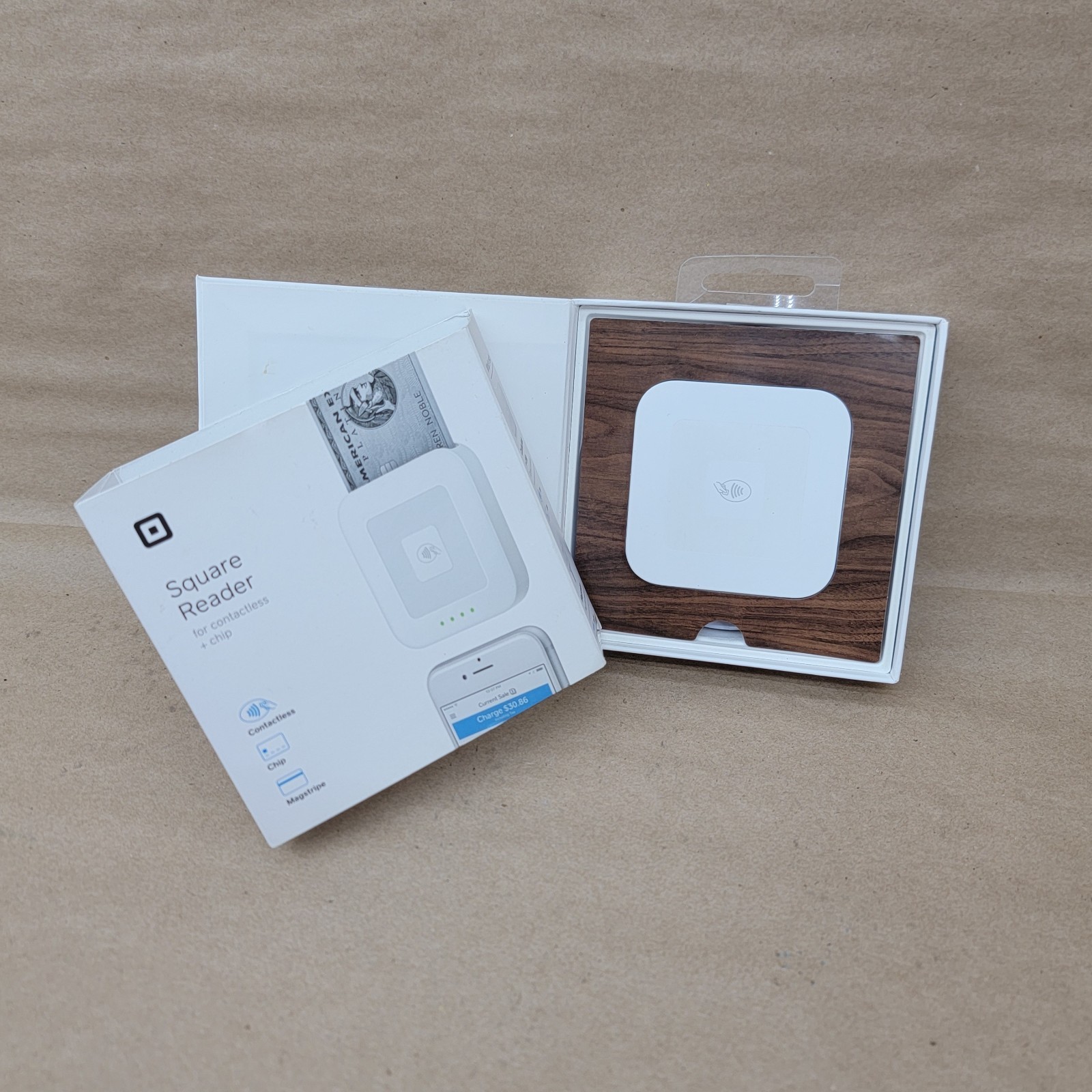 Square Contactless Chip Magstripe Bluetooth Credit Card Reader A-SKU-0485