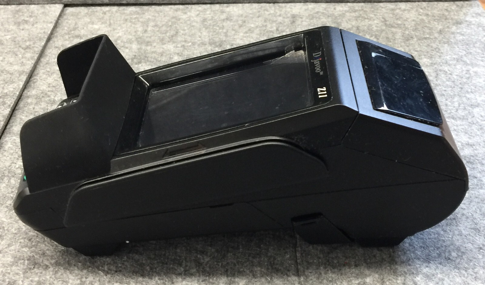 DEJAVOO Z11 VEGA3000 Credit and Debit Card Terminal with Power Supply – Tested