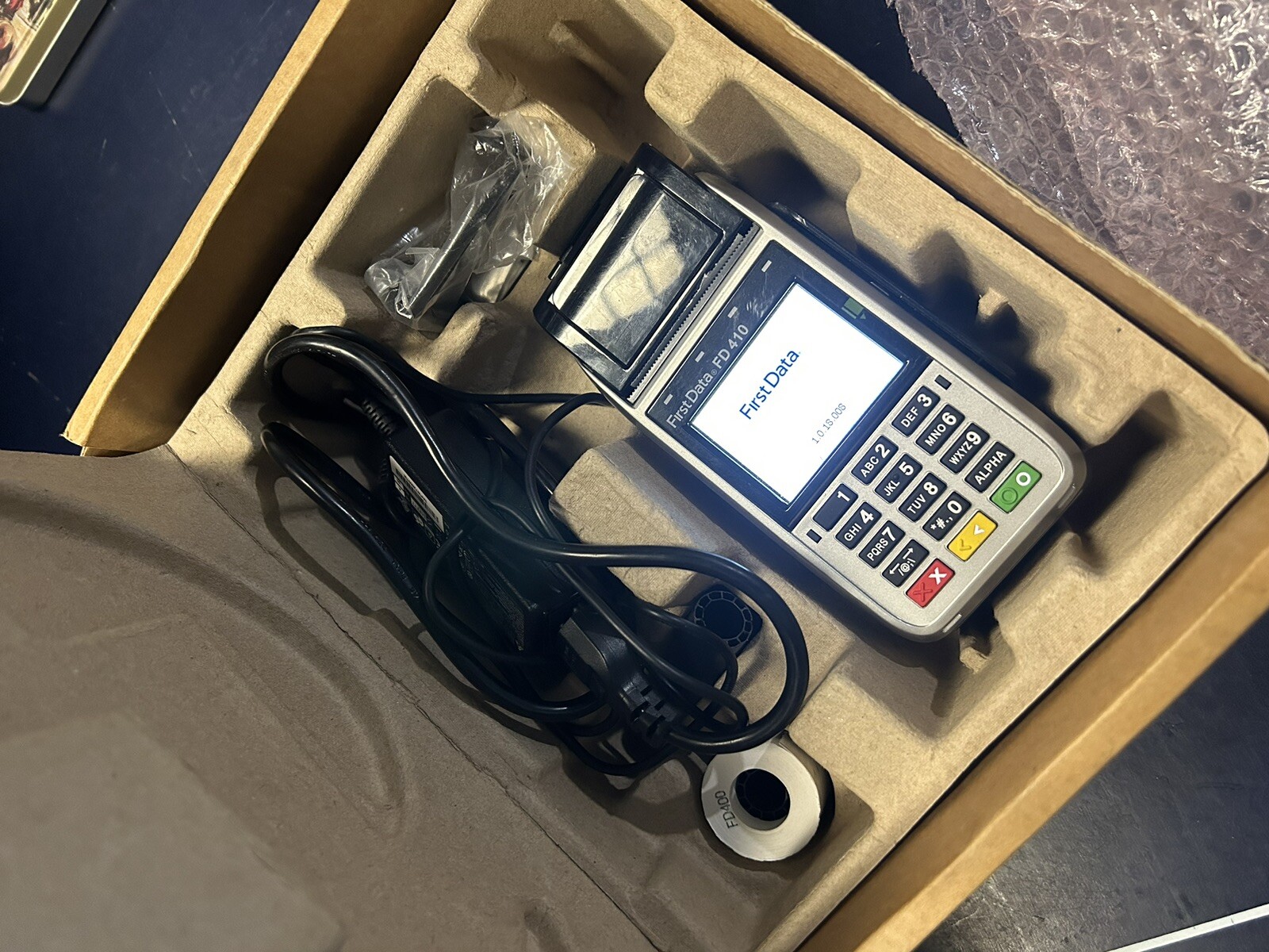 First Data FD 410 xAPT-103PUW Credit Card Payment Processing Terminal