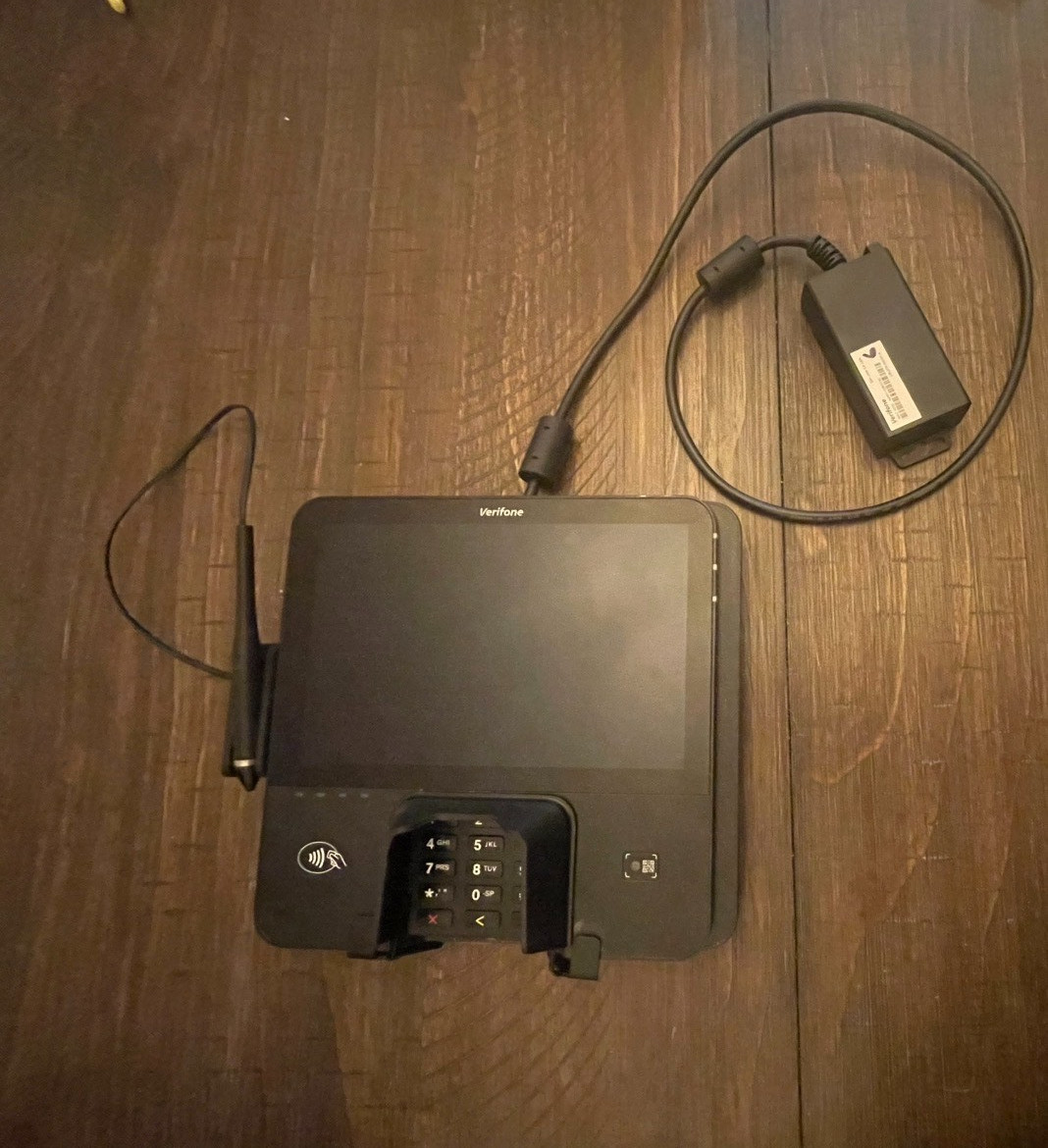 Verifone M440 Credir/Debit Card Terminal, Swipe/Tap To Pay/Insert.