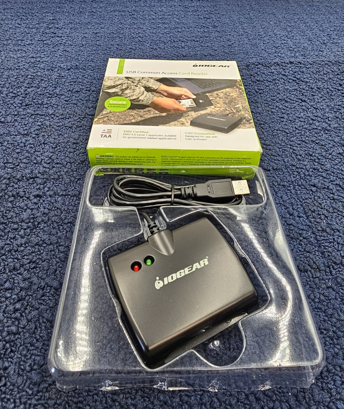 IOGEAR GSR202 USB Common Access Card Reader For Use With CAC Software – Black