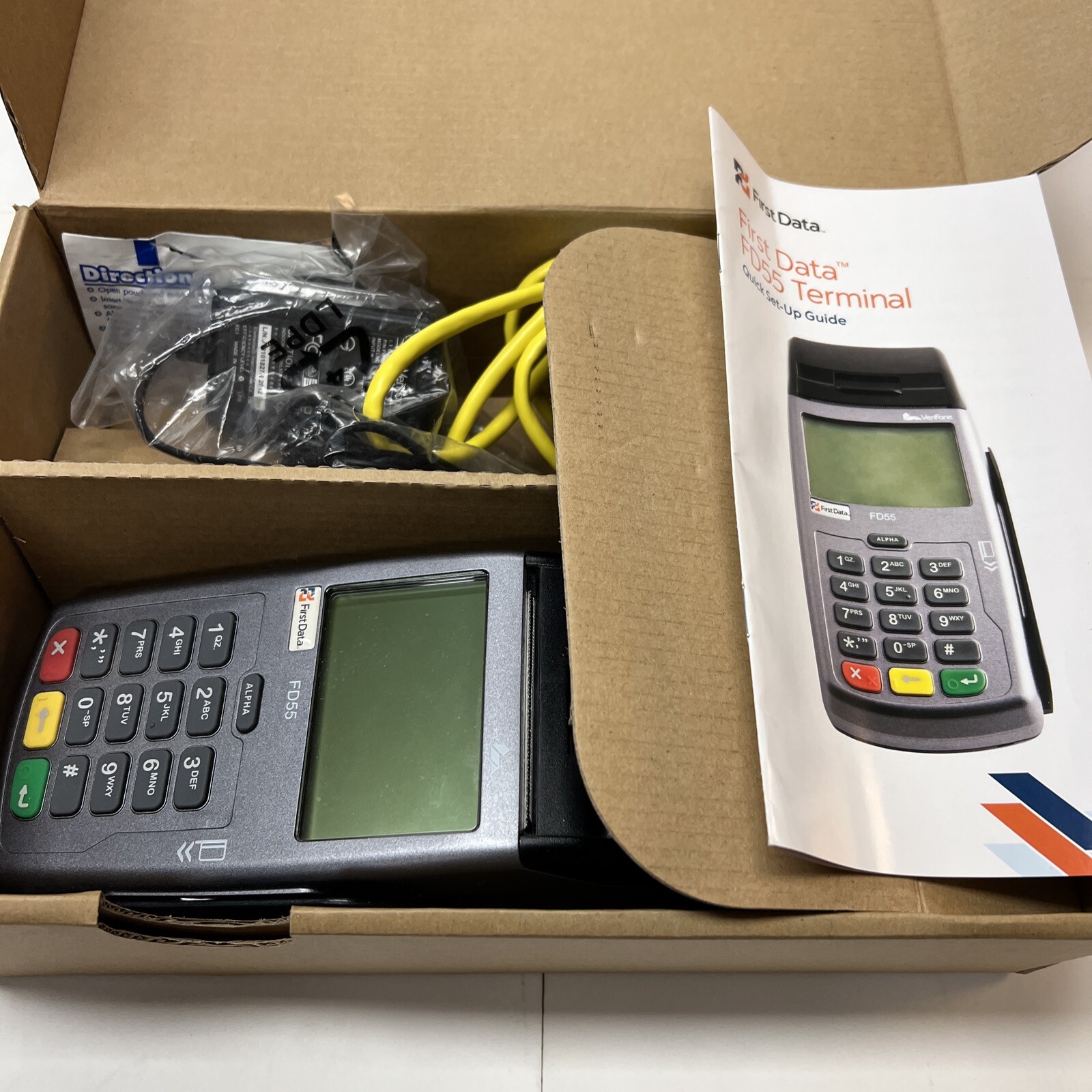 FIRST DATA FD55 Credit Card Reader with Phone and Power Cables