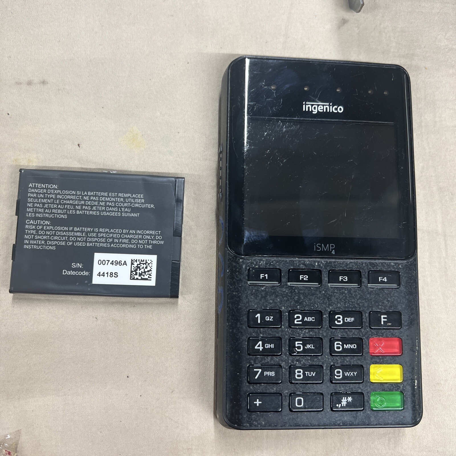 Ingenico iSMP4 Mobile POS Credit Card Reader (iOS compatible) IMP657-11T3555C