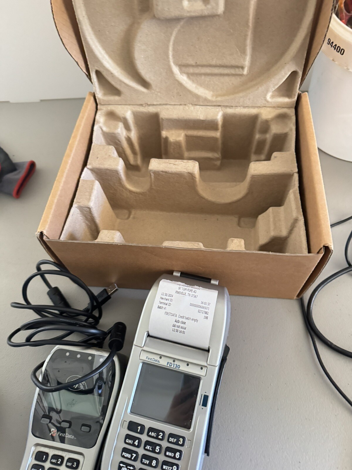 First Data FD130 Credit Card Terminal Reader W/ First Data FD-35 Pin Pad