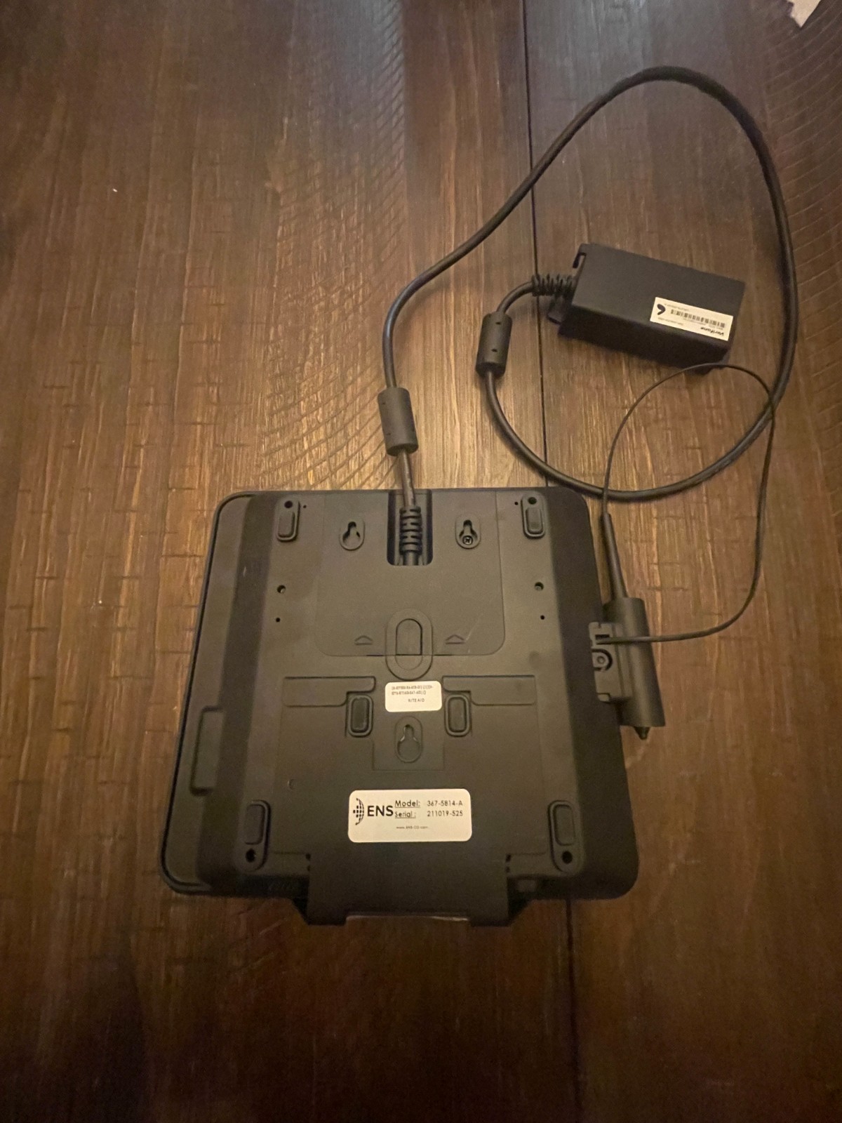 Verifone M440 Credir/Debit Card Terminal, Swipe/Tap To Pay/Insert.