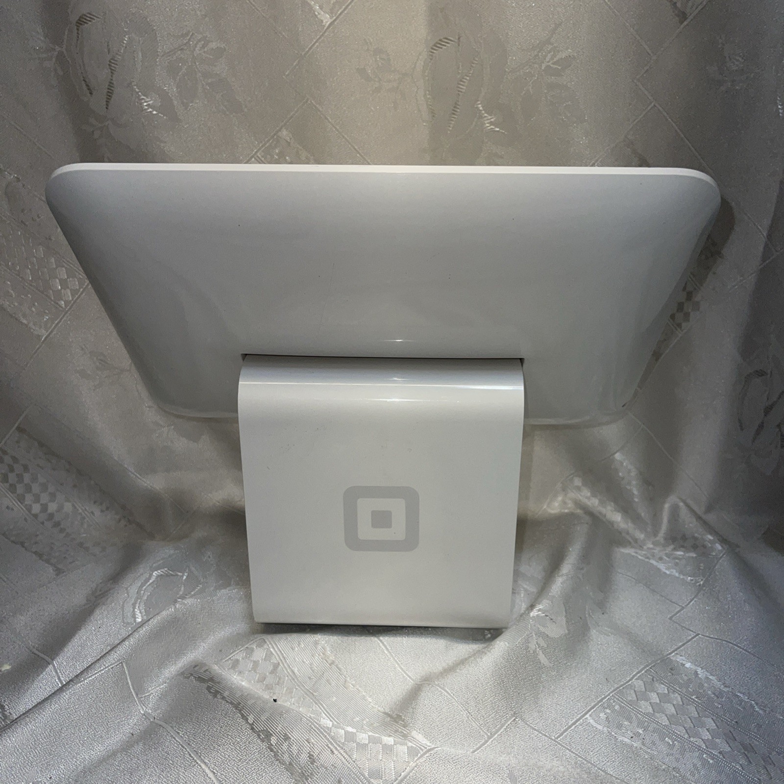 Square Stand for iPad – White Model #S025