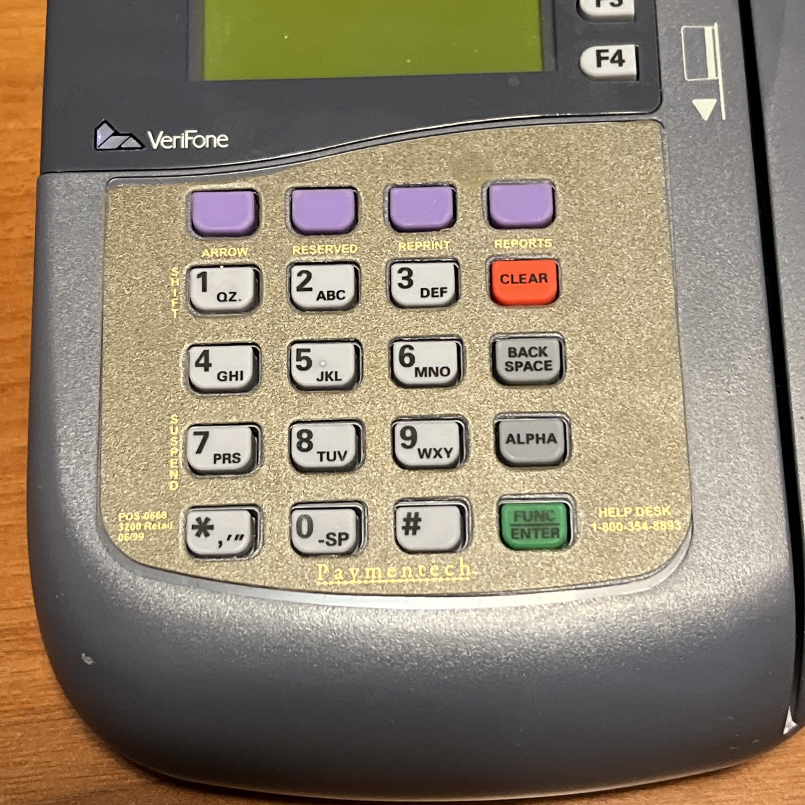 Veri-Fone, OMNI 3200 POS Terminal + (6) Paper Rolls, No Power Cable. 092-101-03