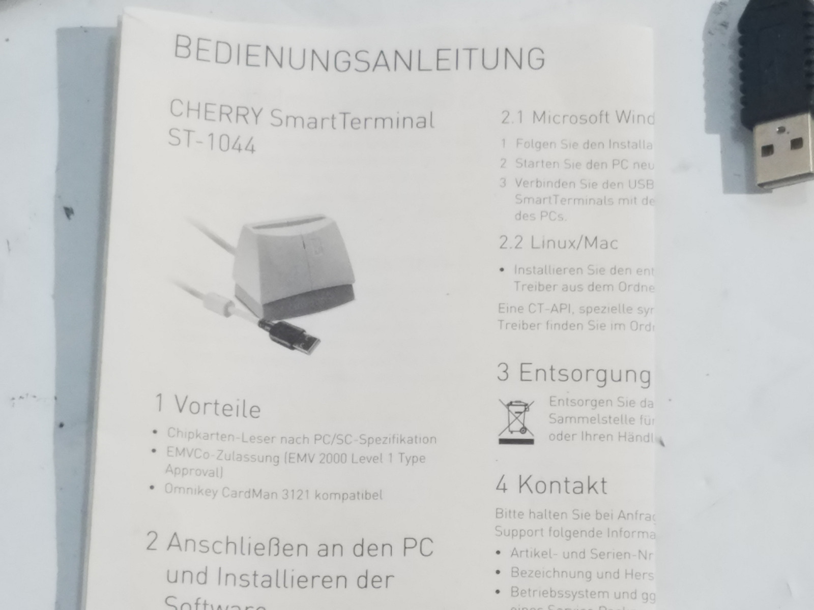 CHERRY SmartTerminal ST-1144 – SMART card reader – USB 2.0 – white (top), black