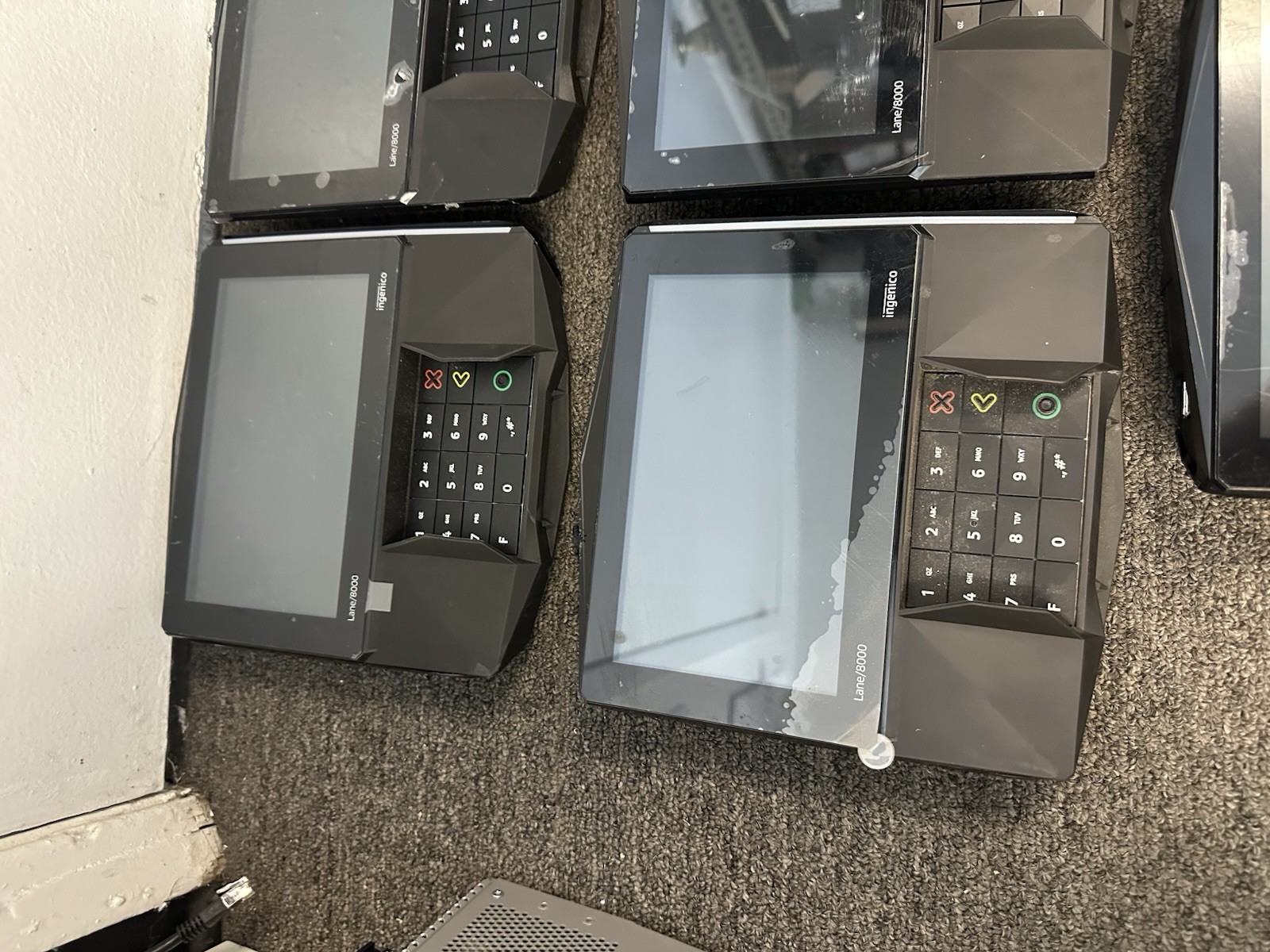 Ingenico 8000 Lot Of 8 All Tested To Power On-Must See Pictures-UNITS ONLY
