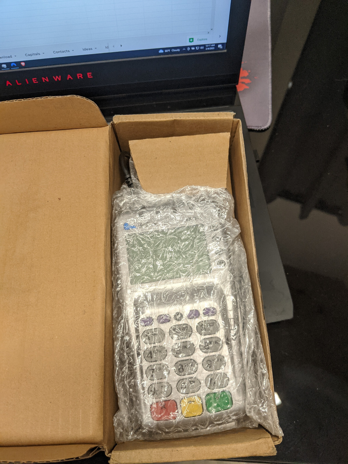 VeriFone Credit Card Reader VX805 CTLS 192MB SC 2SAM STD Keypad