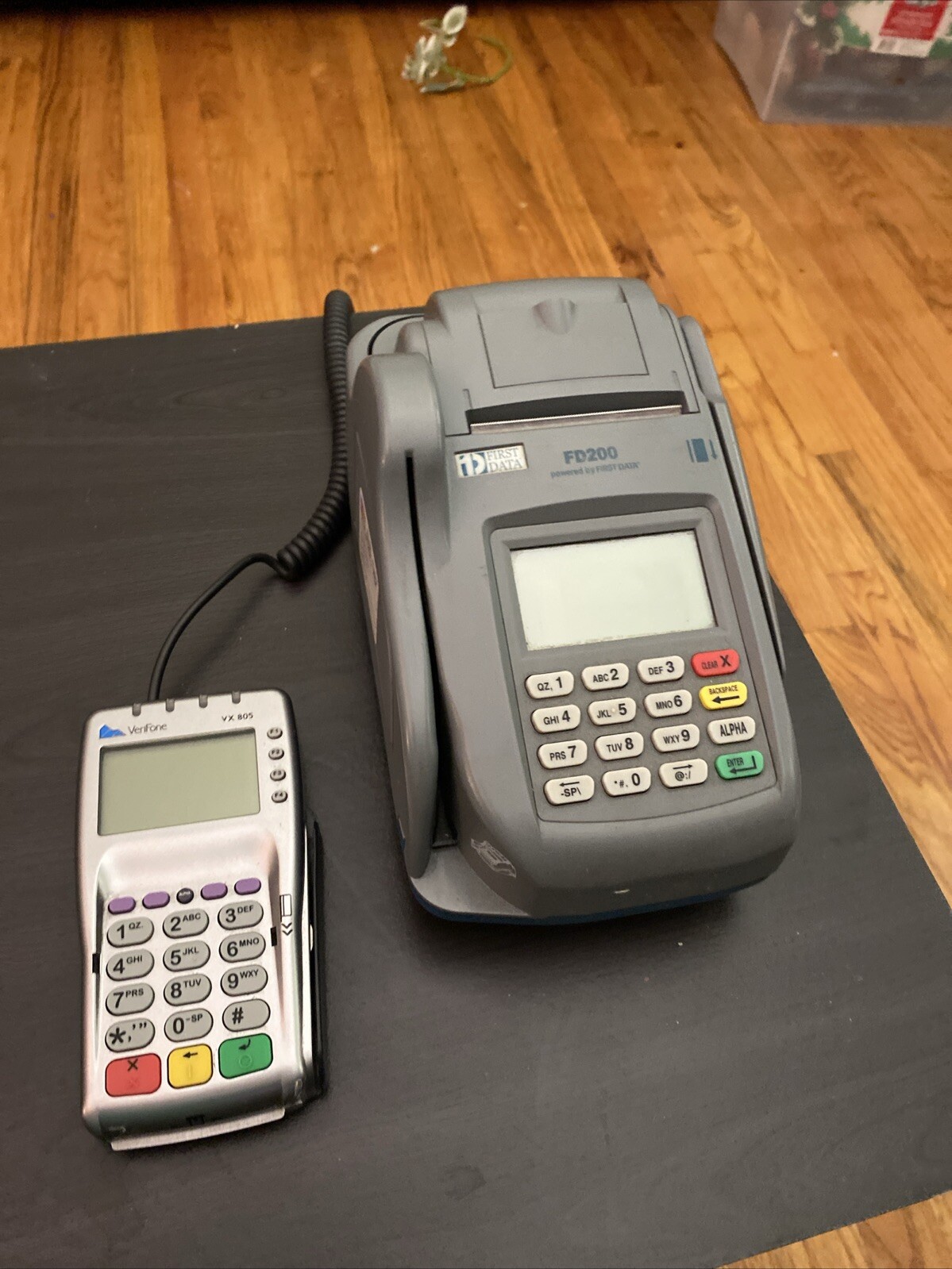 First Data FD200TI (Dial/IP) Credit Card Machine W/ FD-35 Pin Pad