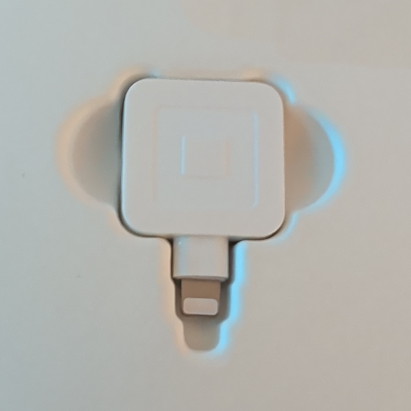 Square Reader for Magstripe Credit Card Reader, Lightning for iPhone iPad