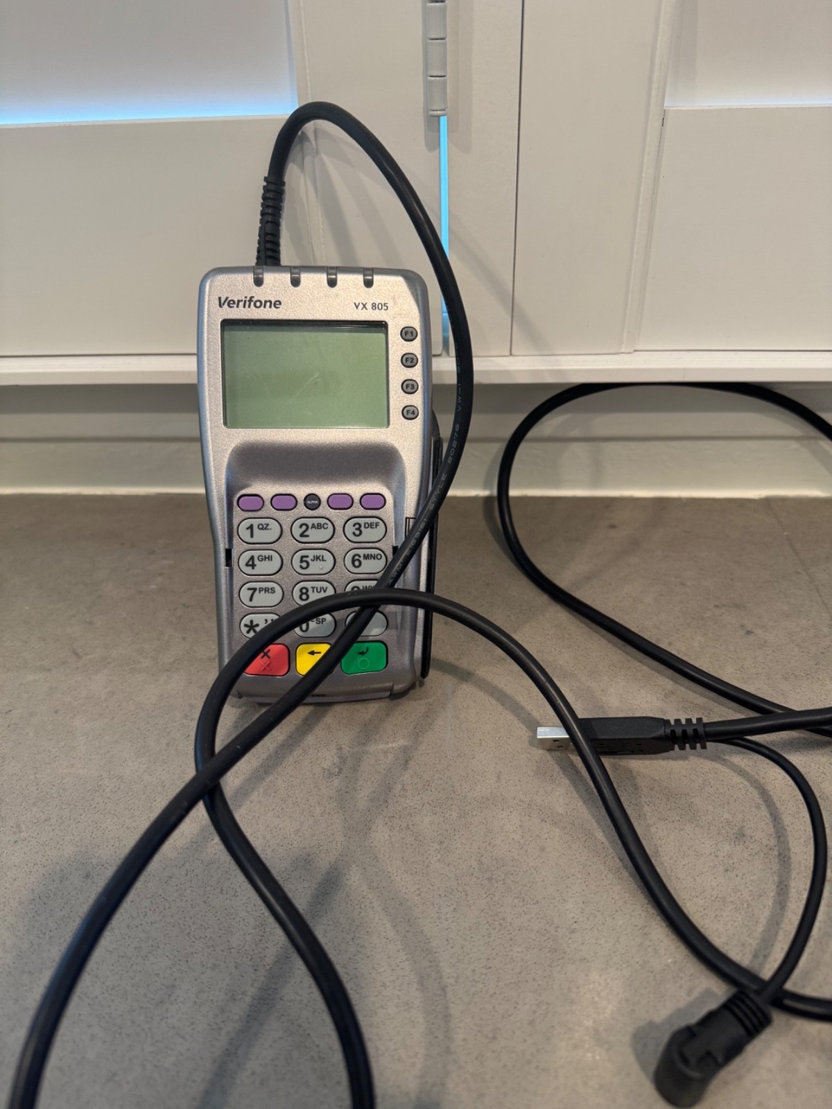 2 VeriFone VX805 Card Readers