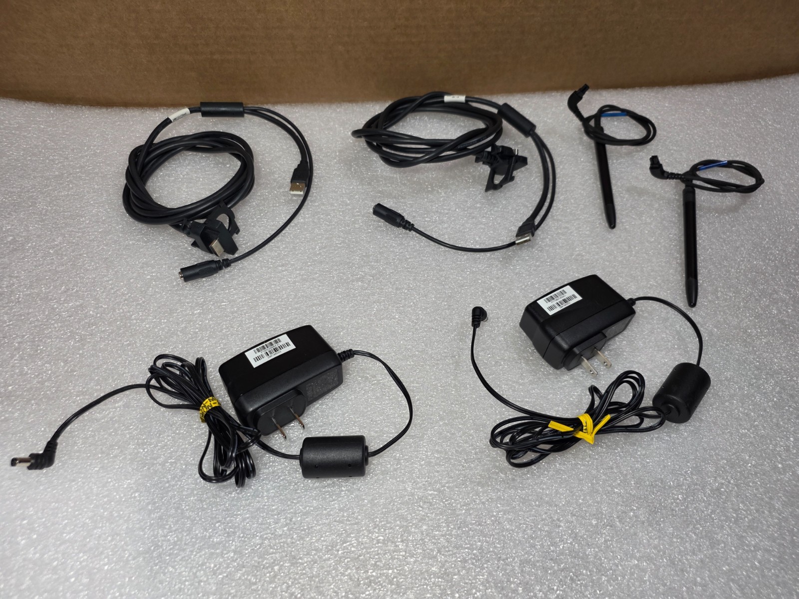 Ingenico Cable 296111170AC, D USB HDMI, PSC16A-080L6 Power, 296189194 Pen Stylus