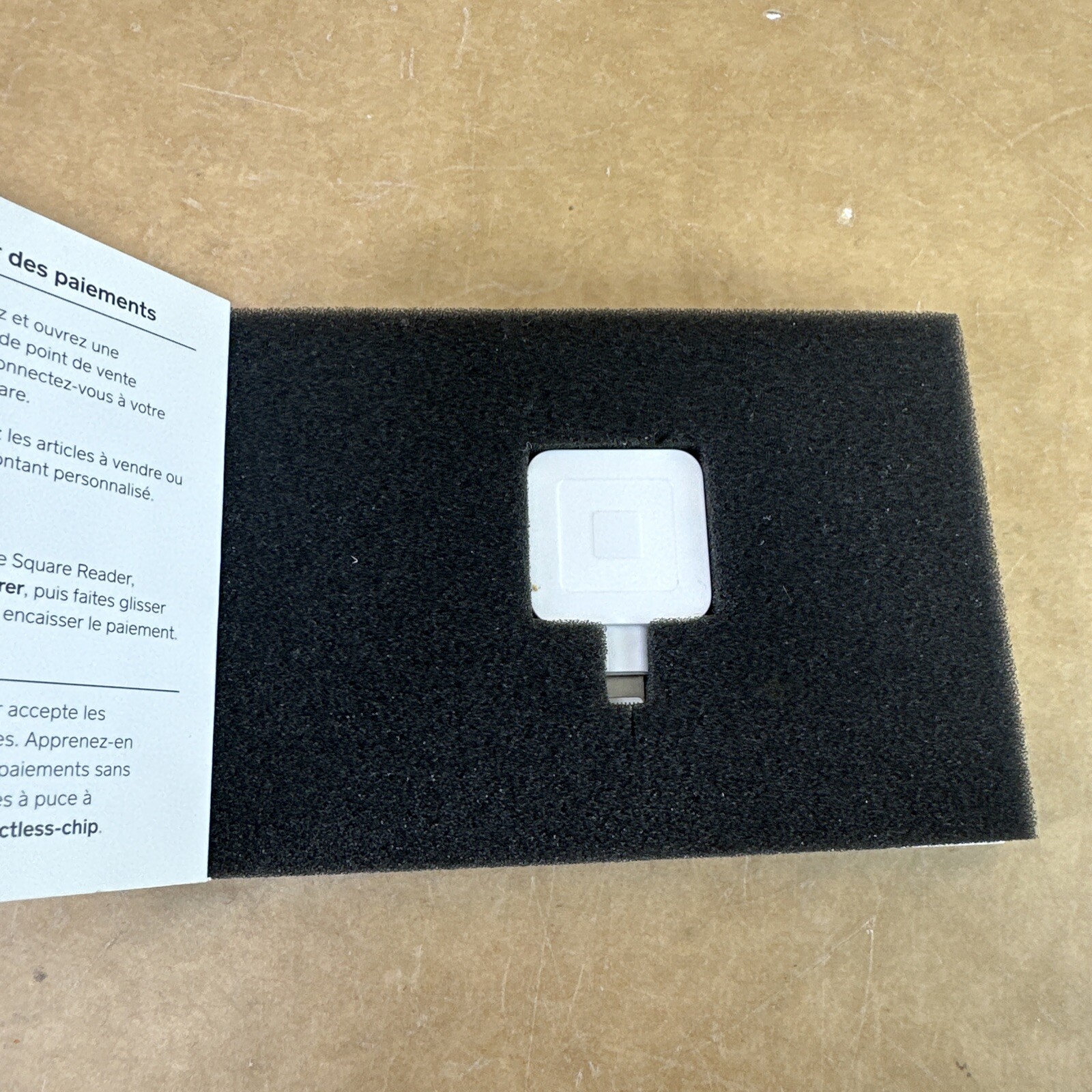 Square Reader for Magstripe With Lightning Connector – Glossy White iPhone iPad