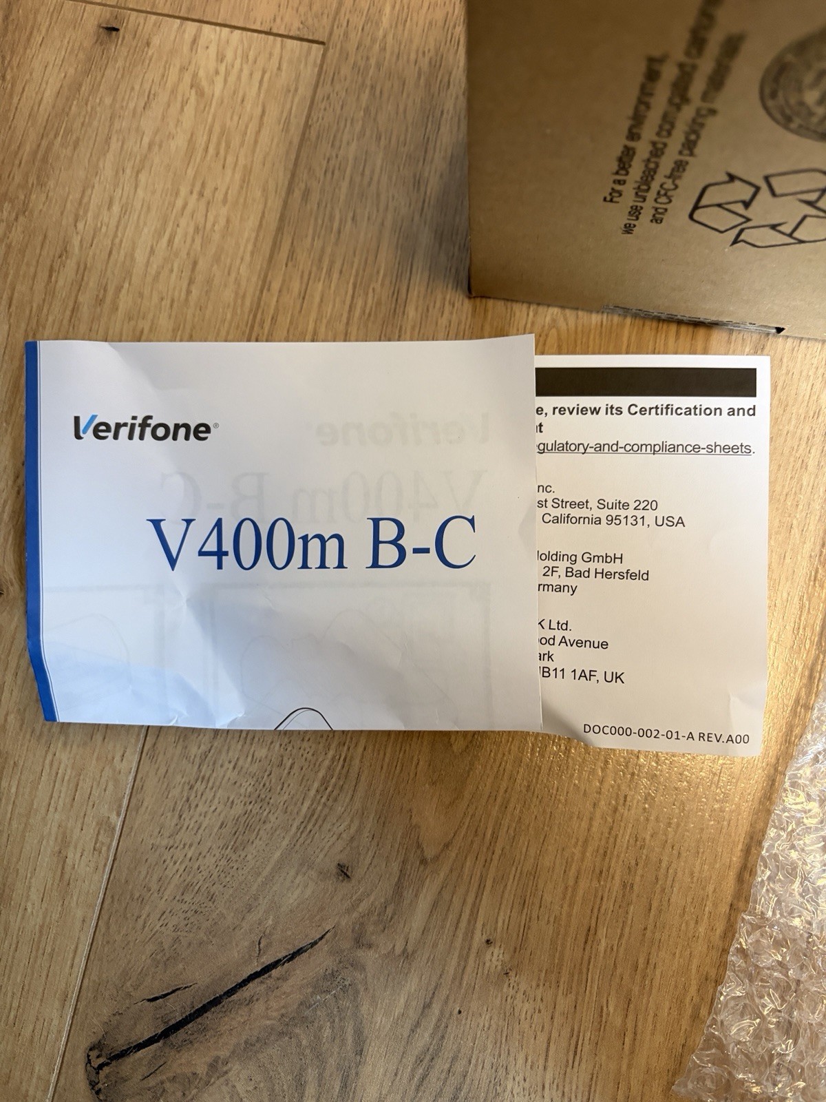 VERIFONE V400M B-CHARGING BASE DOCK CHARGE-ONLY FOR PORTABLE PAYMENT TERMINAL