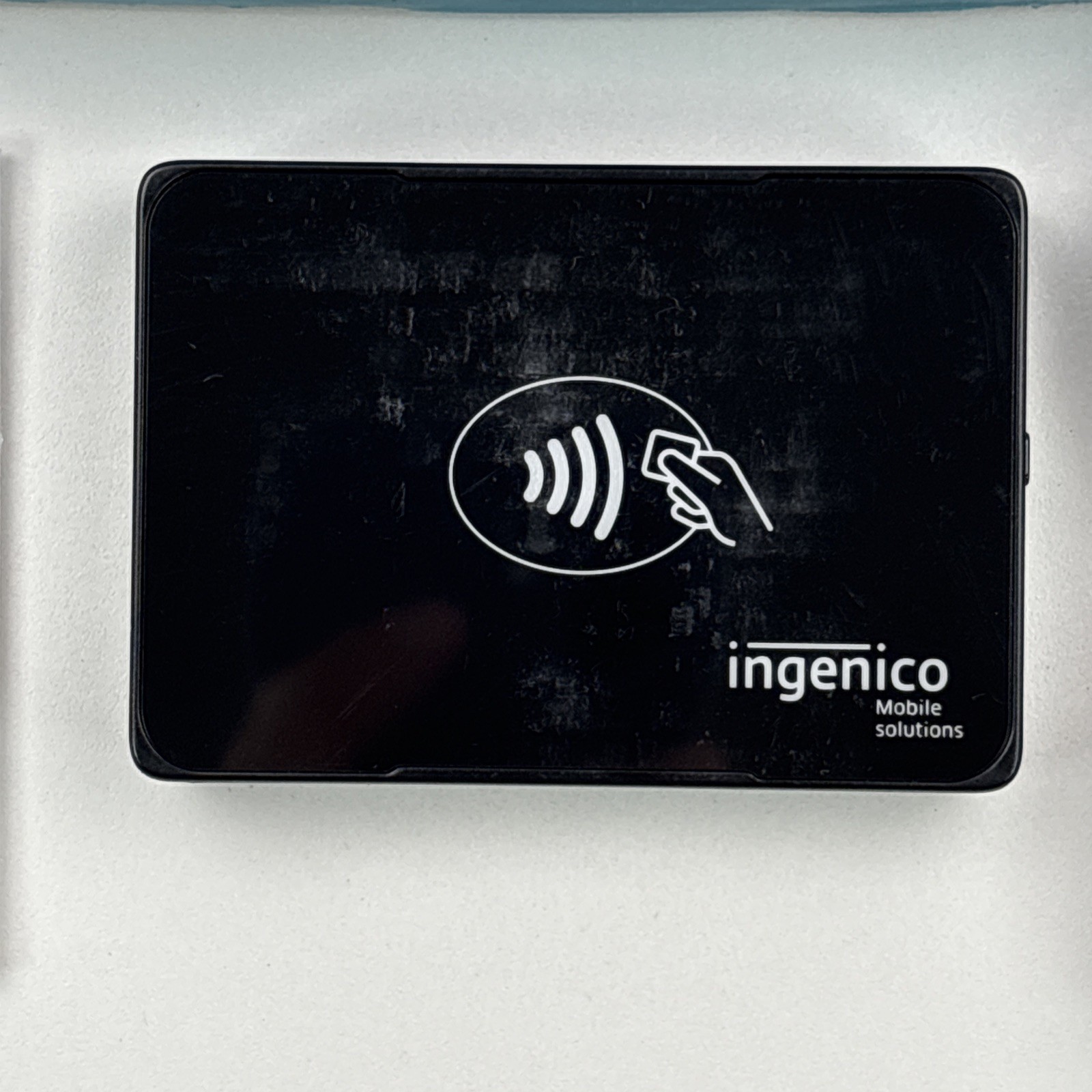 Ingenico Moby 5500 Android Card Reader (P5N506-100012B)