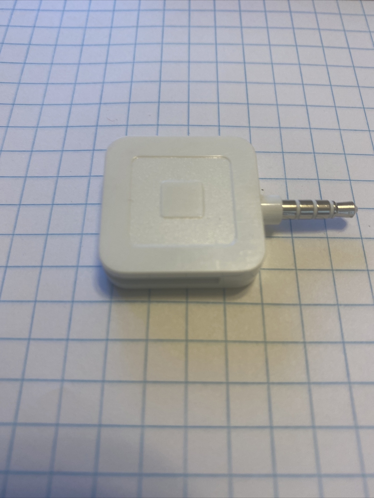 Square A-PKG-0206-01 Credit Debit Card Reader – White for Apple iPhone and…