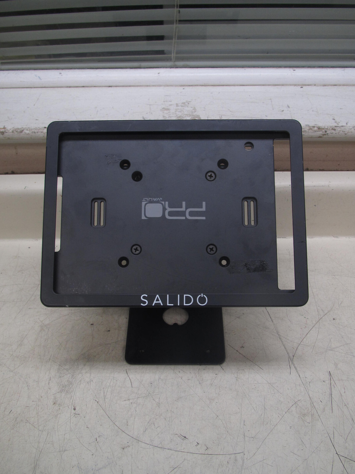 Salido Pro By Vault Store / Retail Stand For Credit / Debit Card Reader