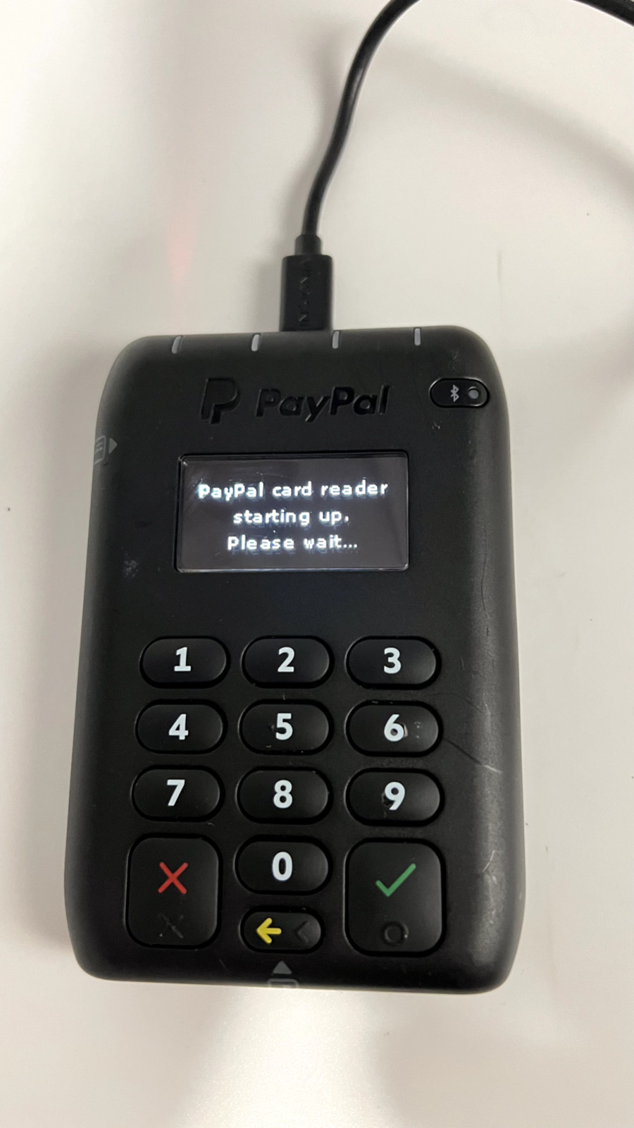 PayPal Chip & Swipe Credit Card Reader M010-PROD10-V2-6 Pair w/ phone & tablet