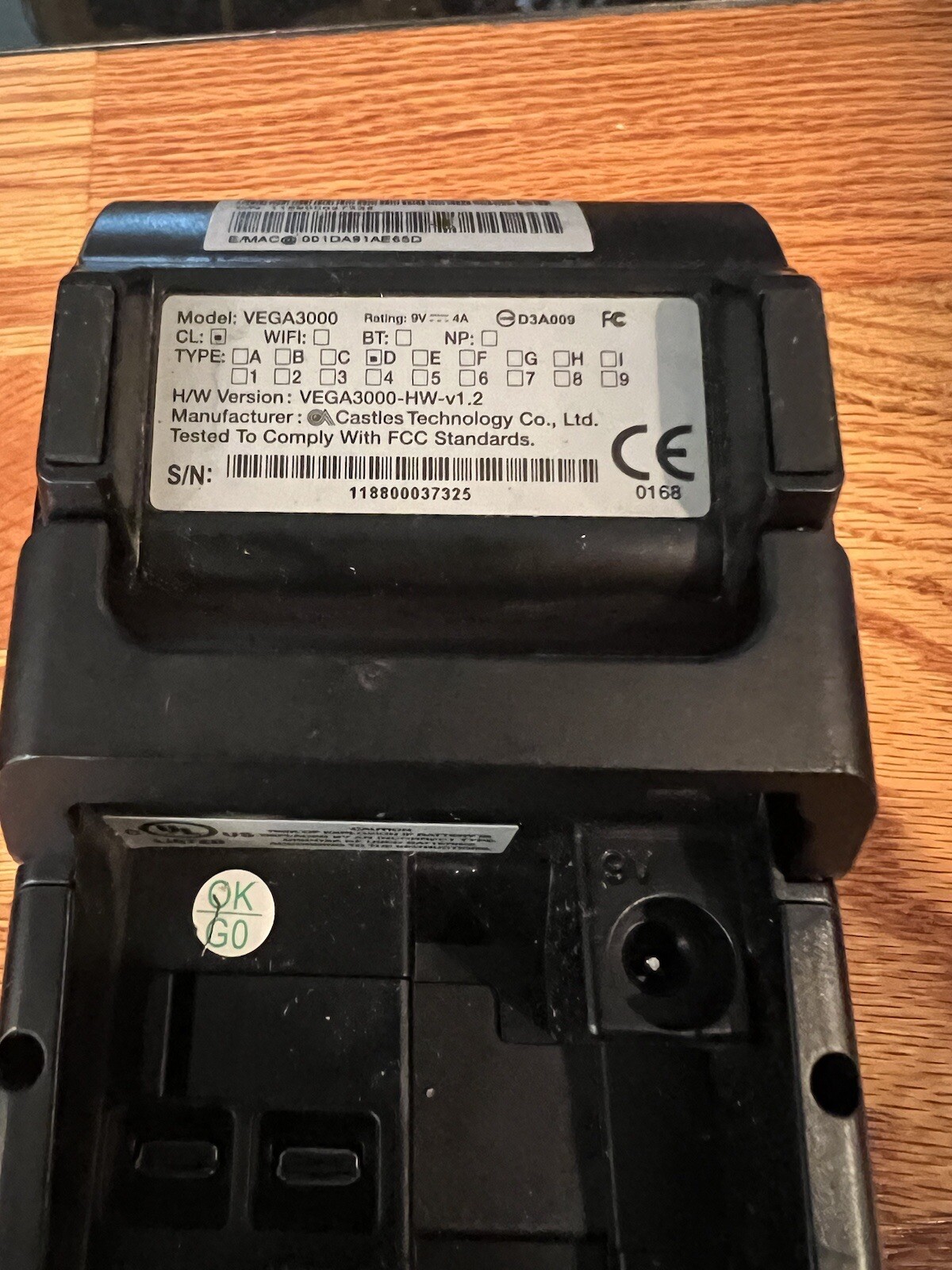 DEJAVOO Z8 VEGA3000 Credit Card Terminal CL Type D HW-v1.2 — No Cord