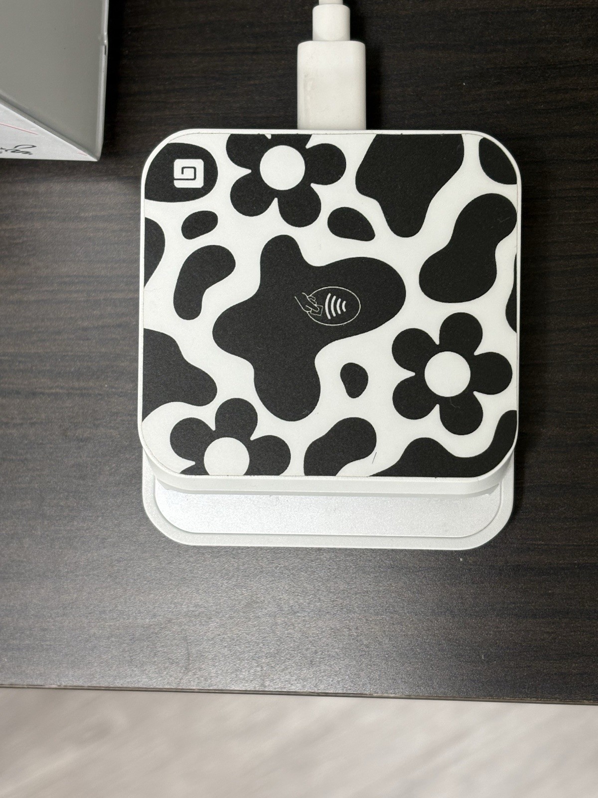 Square STRM2 Wired Credit Card Reader & Writer Floral Design Black White Pattern