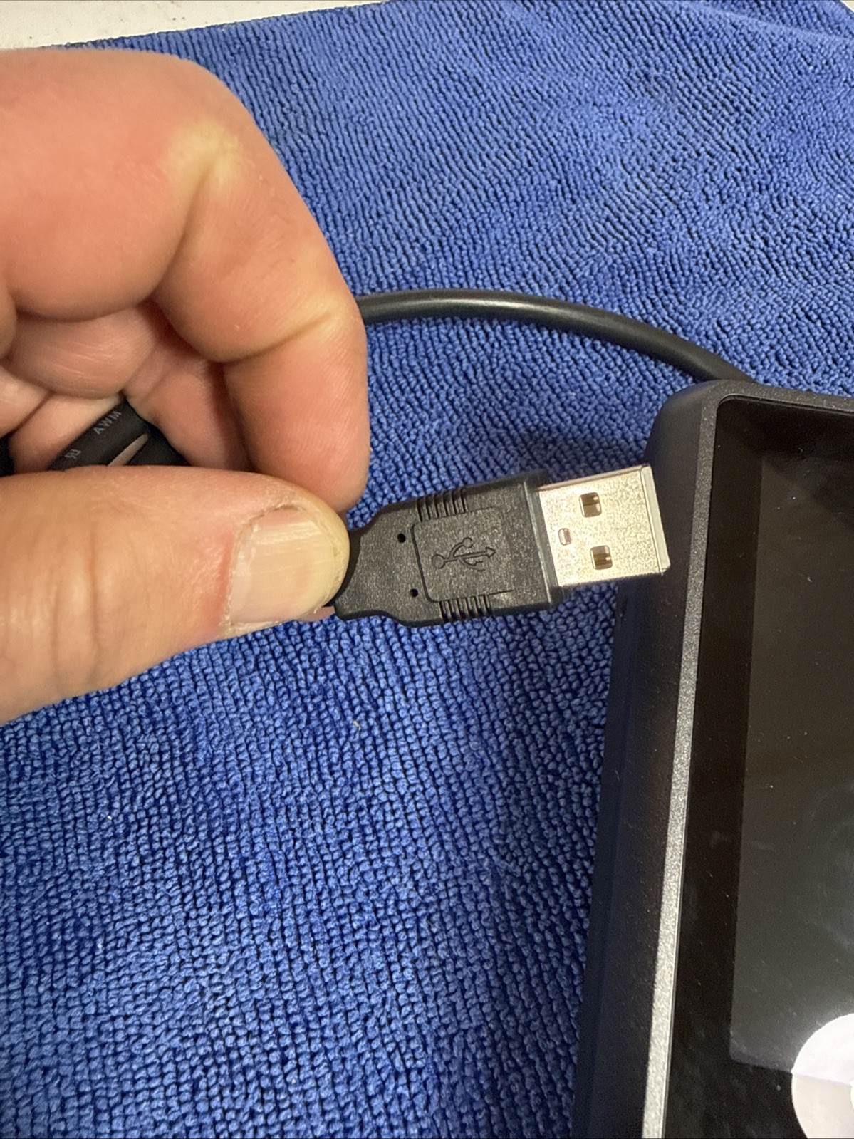 Verifone P400 Plus Credit Card Reader – POWERS ON / UNTESTED / SOLD AS IS!