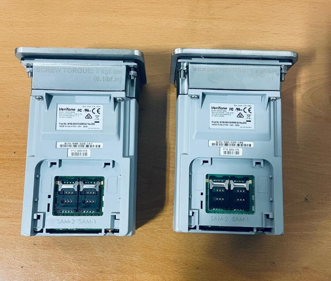 Lot of 2 Verifone UX300-MDB Credit Card Reader M159-300-010-WWA-B @D2