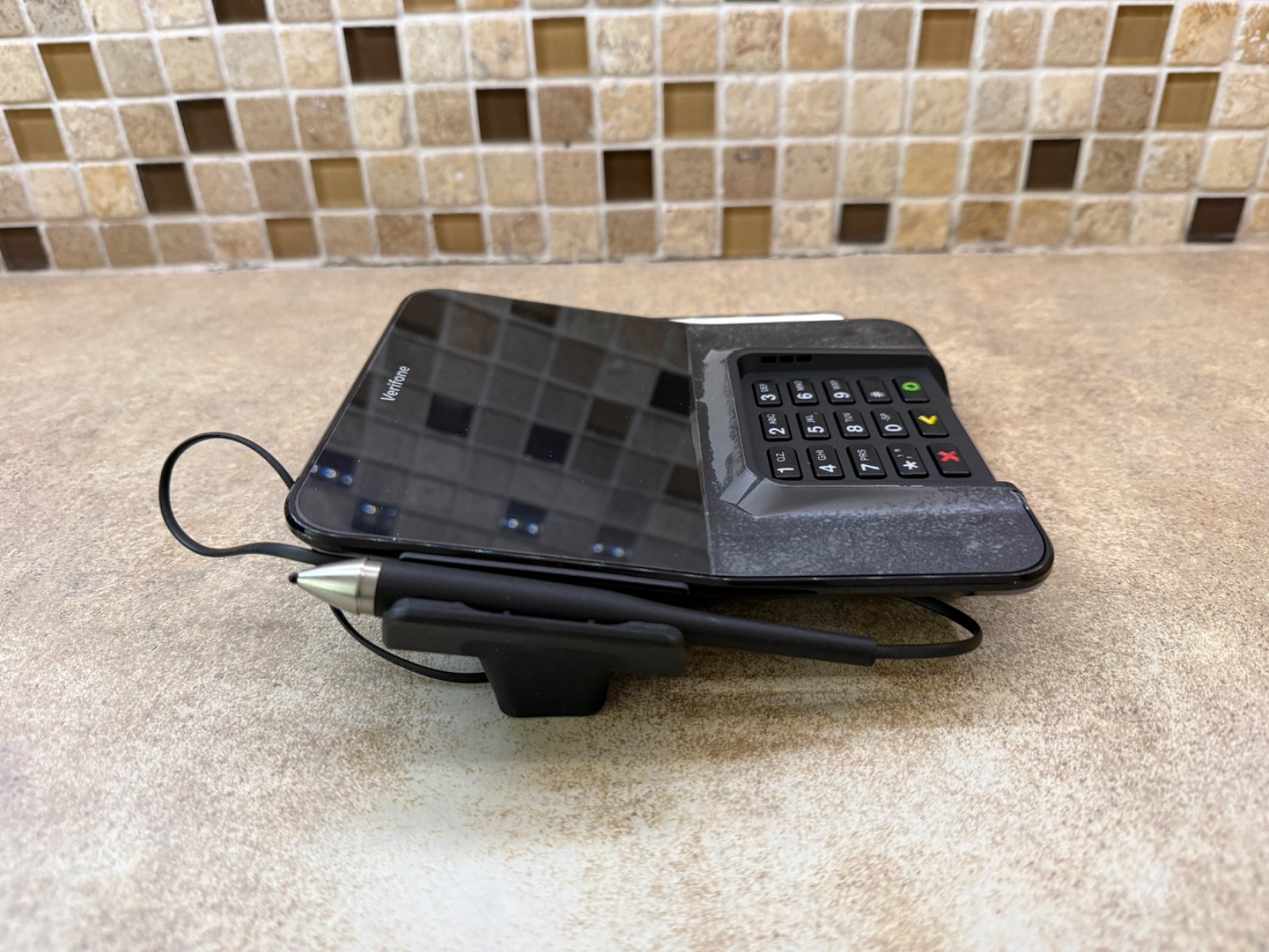 Verifone M400 WIFI/BT Credit Card/Debit Card Reader Payment Terminal