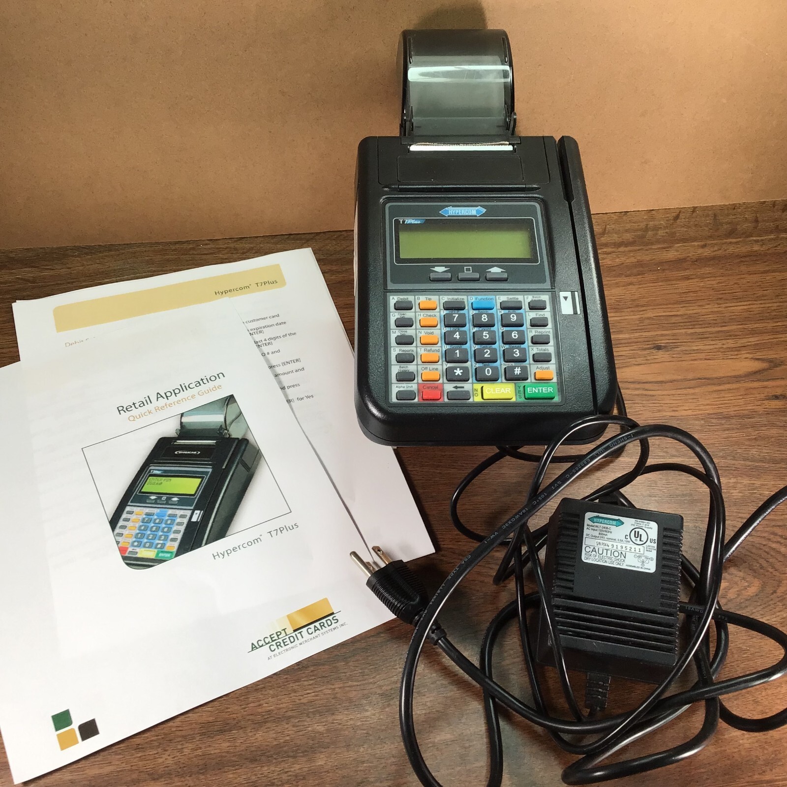 Terminal Reader Credit Card Hypercom T7Plus with Power Adapter Rear Feet Vintage