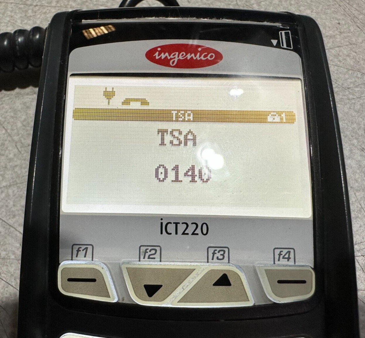 LOT OF 4 INGENICO ICT220 CREDIT CARD TERMINAL W/ ADAPTER