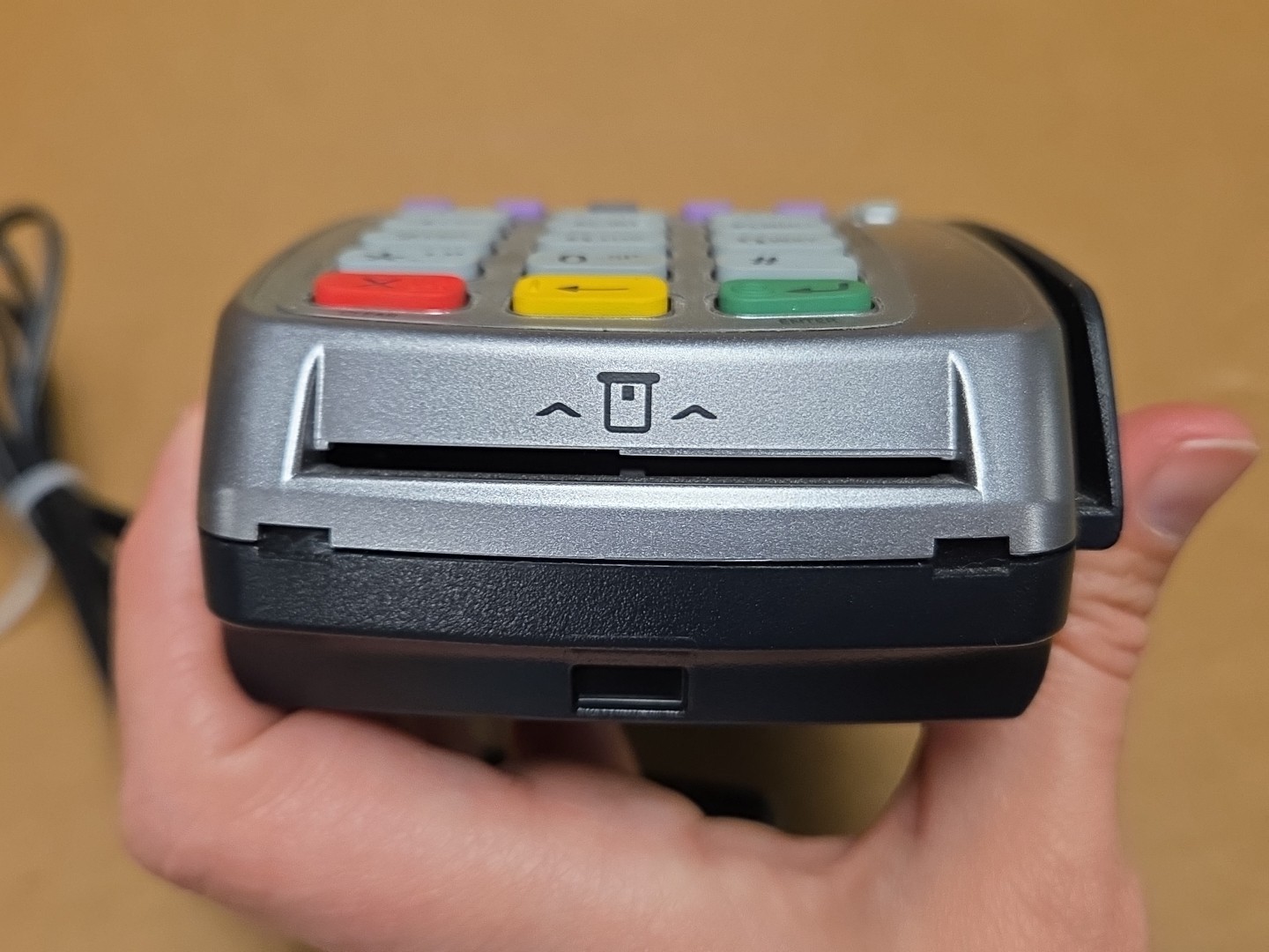 VERIFONE VX520 CREDIT / DEBIT CARD POS TERMINAL WITH POWER CORD *UNTESTED