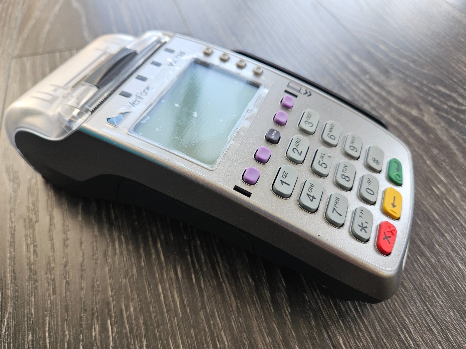 Verifone VX520 Credit Card Terminal all cables included excellent condition