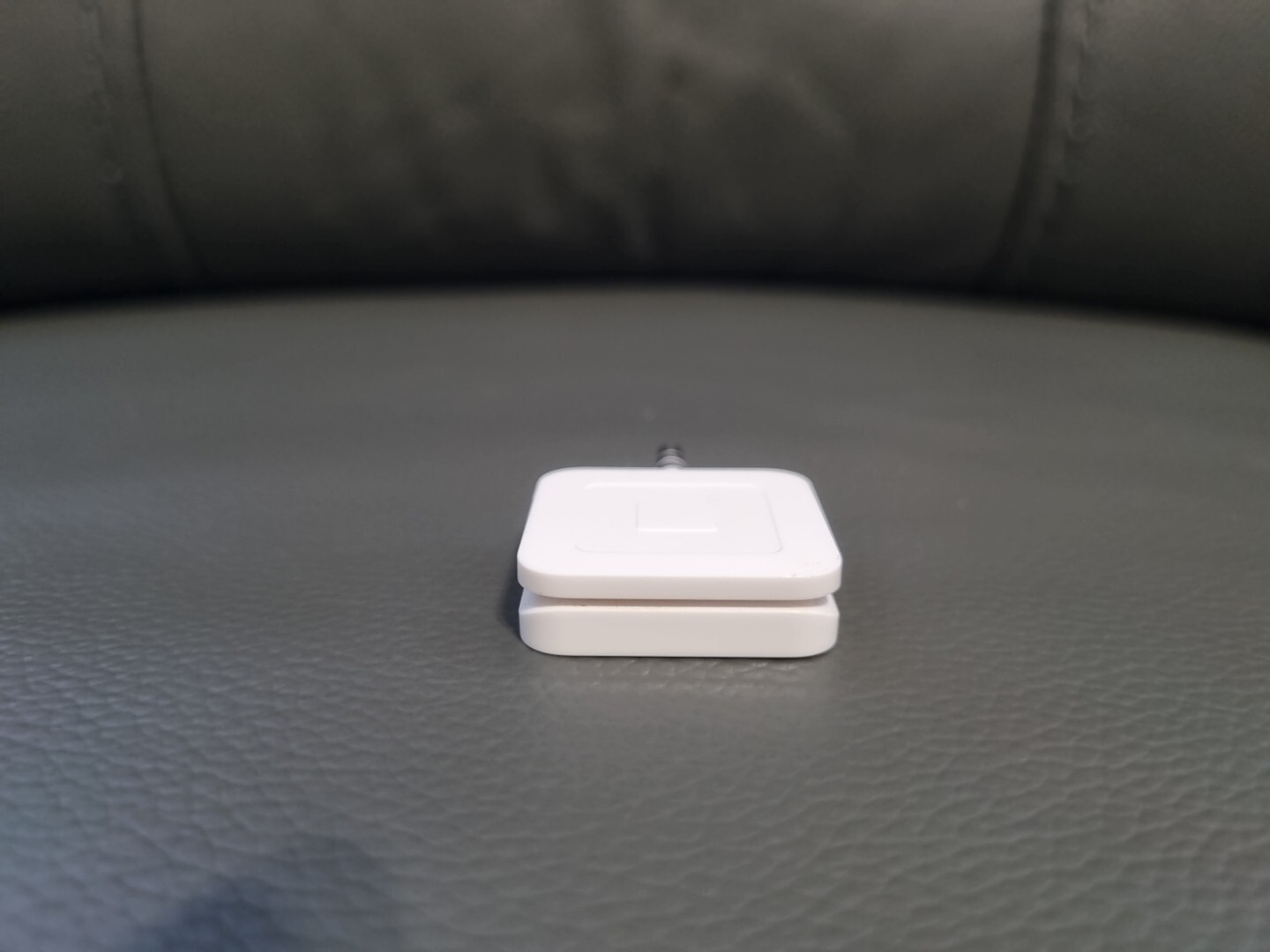 Square Credit Debit Card Reader 3.5mm Headphone Aux Jack White iPhone Android