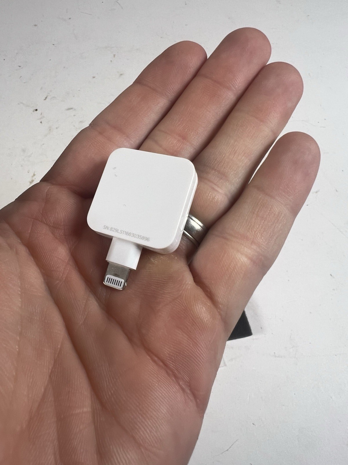 Square Reader For Magstripe Lightning Chip Apple iPhone SPM1-01